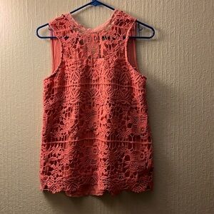 Women’s Maurice’s coral crochet top. Size xs.